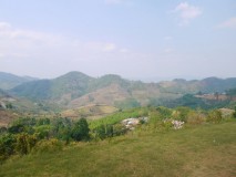 Petits villages et plantations de thé autour de Maé Salong